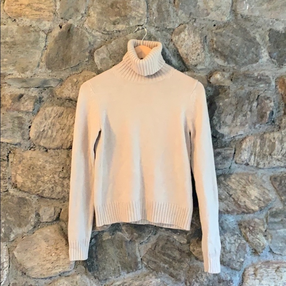 Theory tan 100% wool buttery soft sweater - Picture 2 of 5